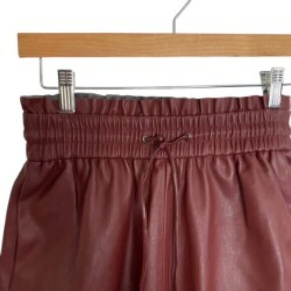 Zara Burgundy Faux Leather High Waist Shorts XSmall - Picture 6 of 6